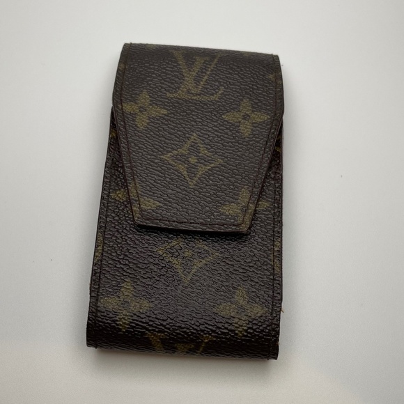 Louis Vuitton Vintage 1995 Monogram Etui Cigarette Holder, Pre-owned - Picture 2 of 8